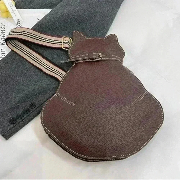 Cat Handbag with Fabric Crossbody Strap - Picture 5 of 7